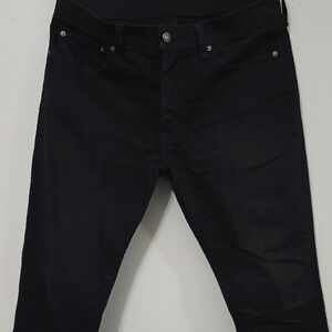 Levi's Black Straight Jeans